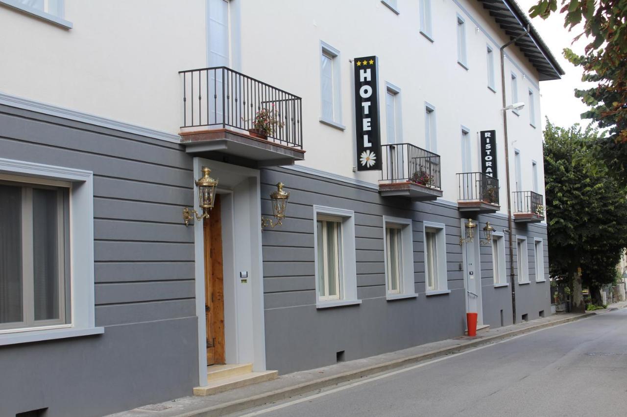 Hotel Margherita Montepiano Экстерьер фото